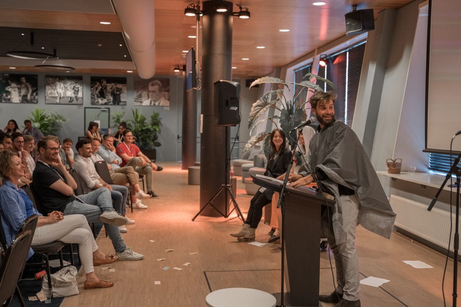 Comedy op maar voor Nationale Nederlanden